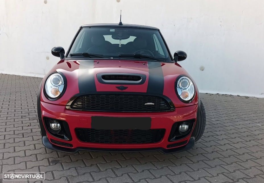 MINI Cabrio John Cooper Works - 22
