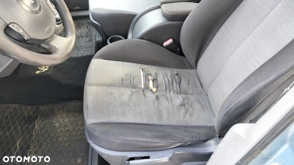Renault Grand Scenic 2.0 16V Confort Authentique - 22