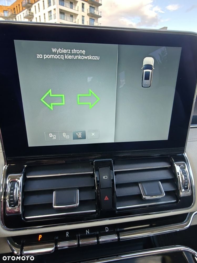 Lincoln Navigator - 19