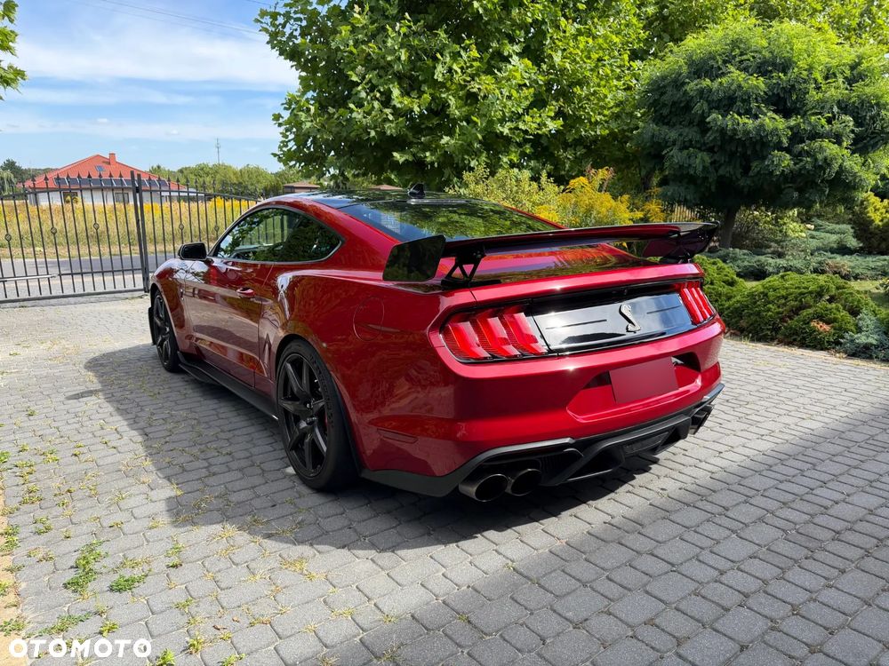 Ford Mustang - 21