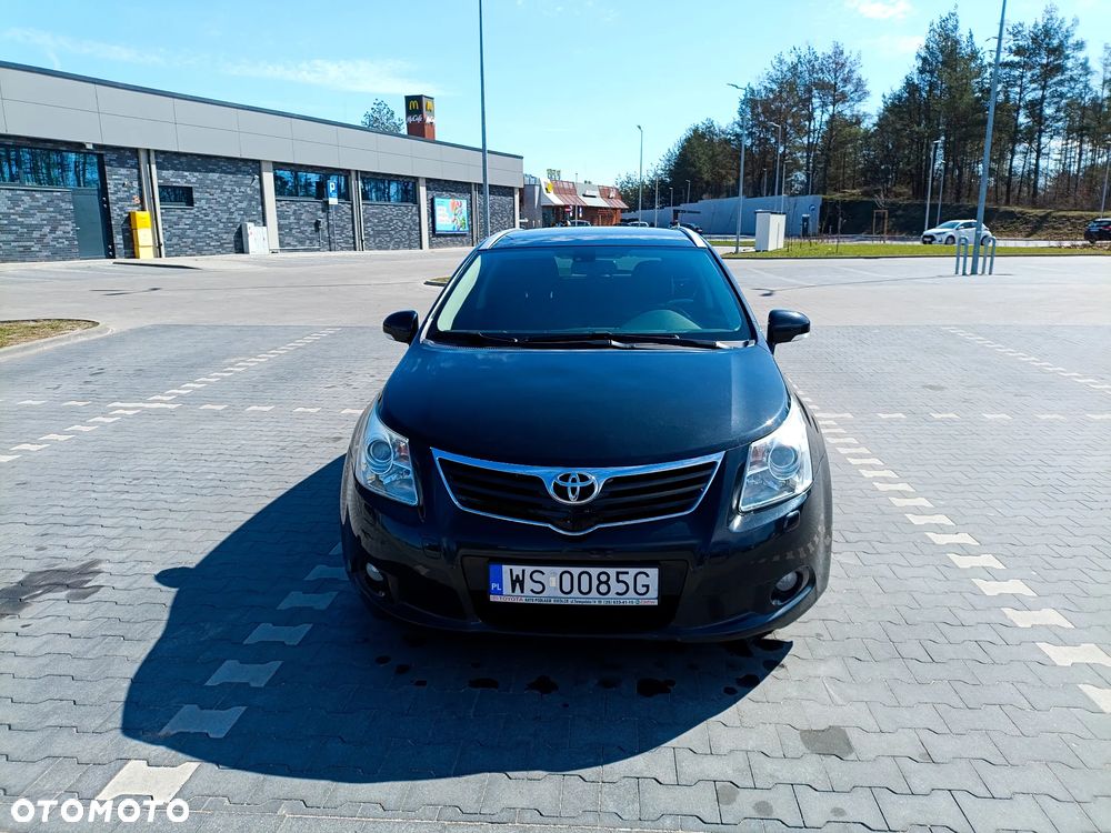 Toyota Avensis 2.0 D-4D 2010 - 2