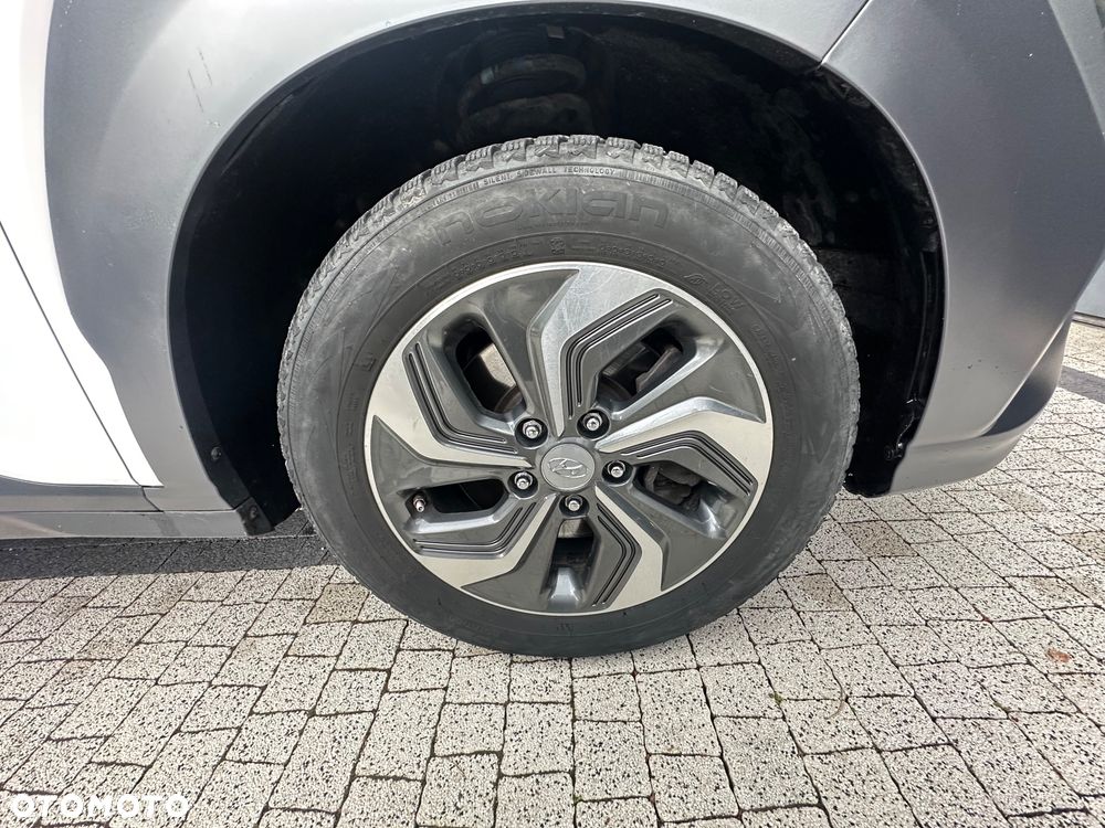 Hyundai Kona 1.6 GDI Hybrid Executive DCT - 13