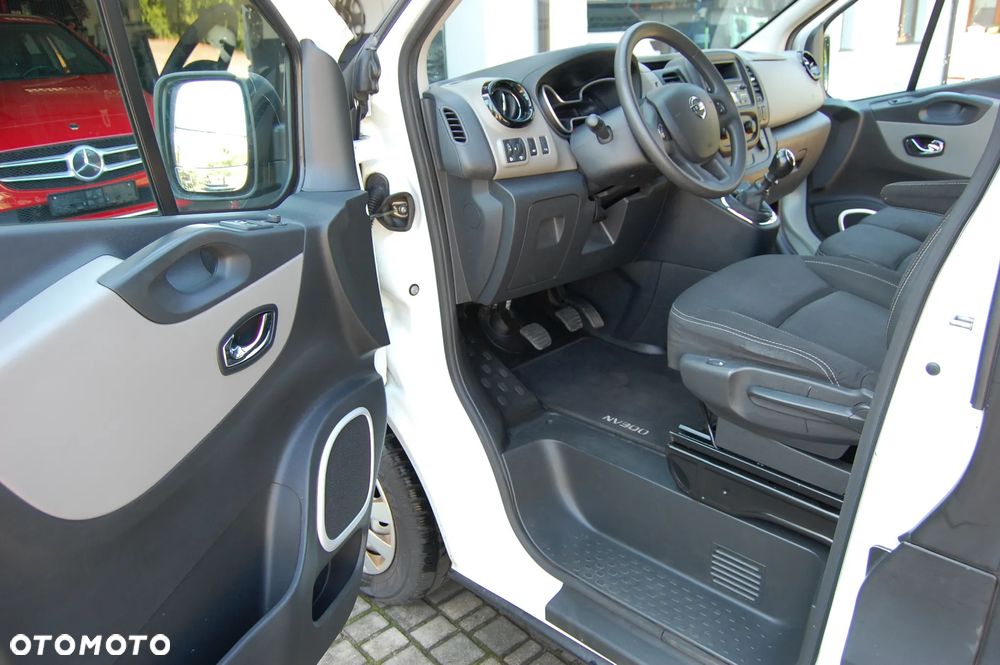 Renault Trafic Vivaro NV300 - 18
