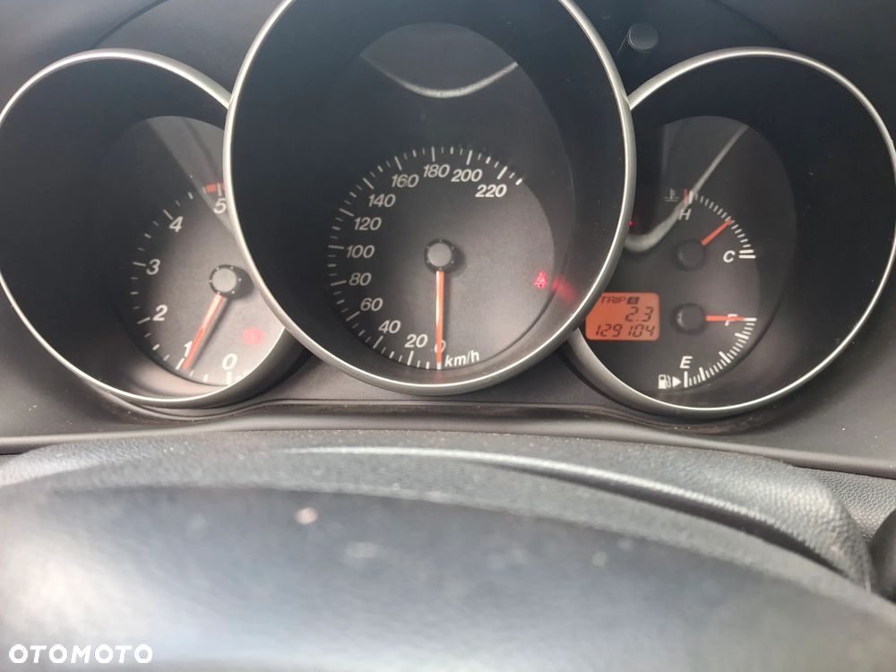 Mazda 3 - 13
