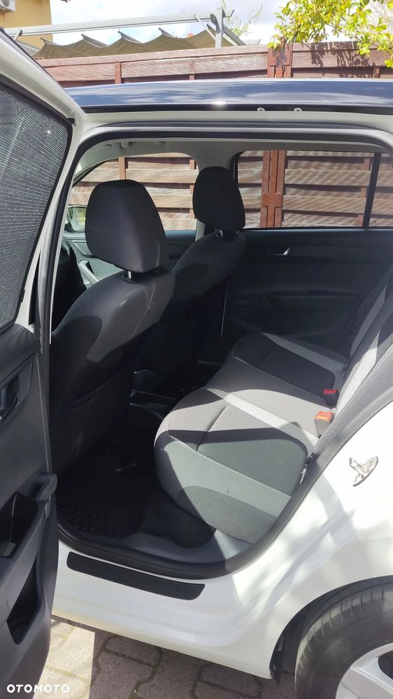Skoda Fabia 1.0 TSI Monte Carlo - 20