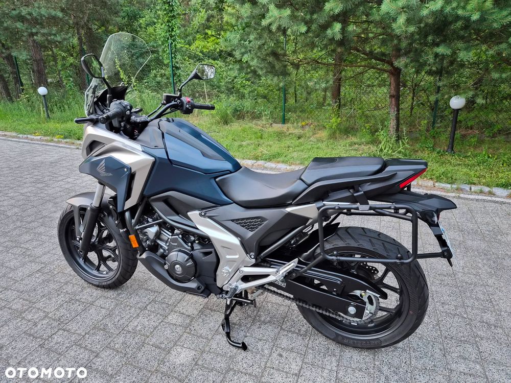 Honda NC - 12