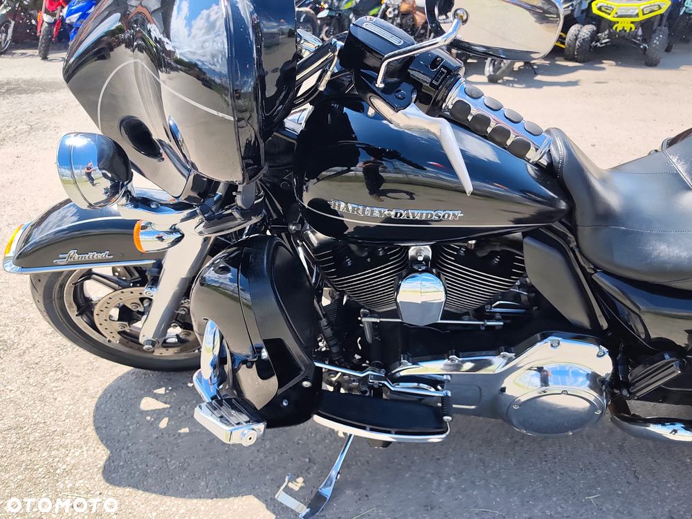 Harley-Davidson FLHTCU Ultra - 11