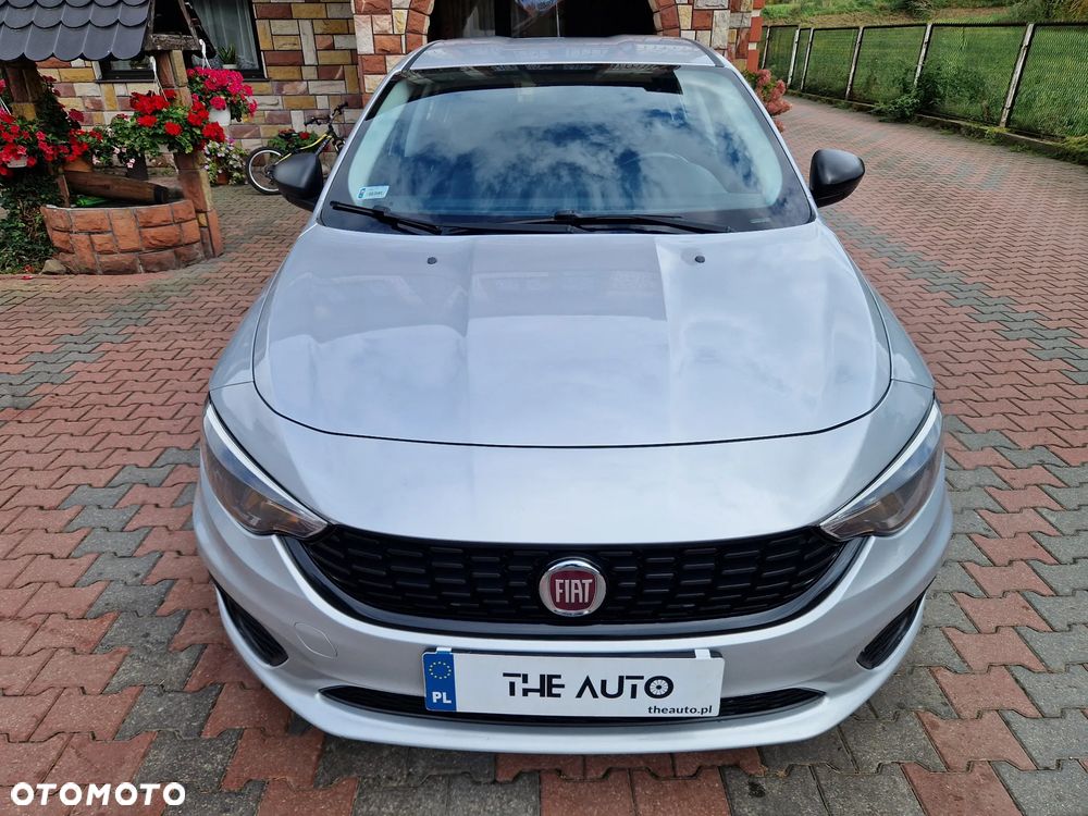 Fiat Tipo 1.4 T-Jet 16v Easy - 25