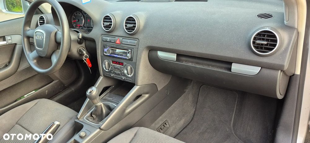 Audi A3 Sportback - 17
