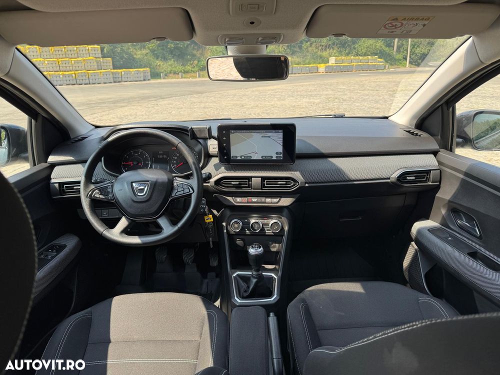 Dacia Logan TCe 90 MT5 Comfort - 9
