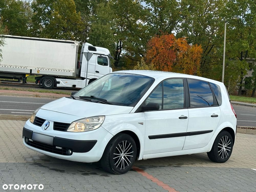 Renault Scenic 2.0 dCi 16V Infinity - 6