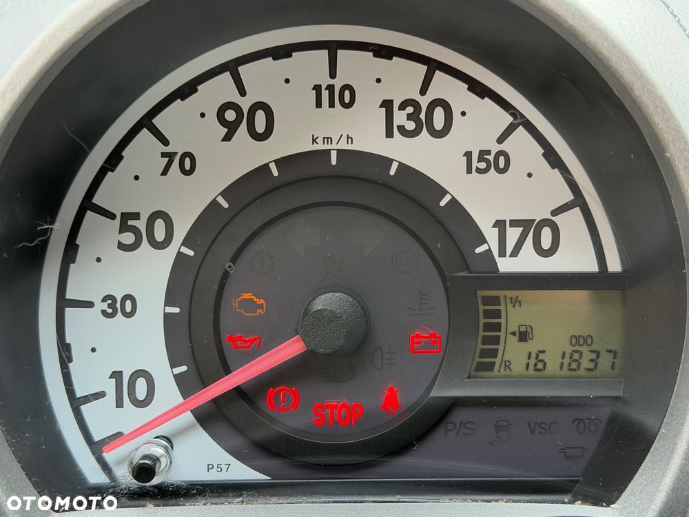 Citroën C1 1.0i Equilibre - 11
