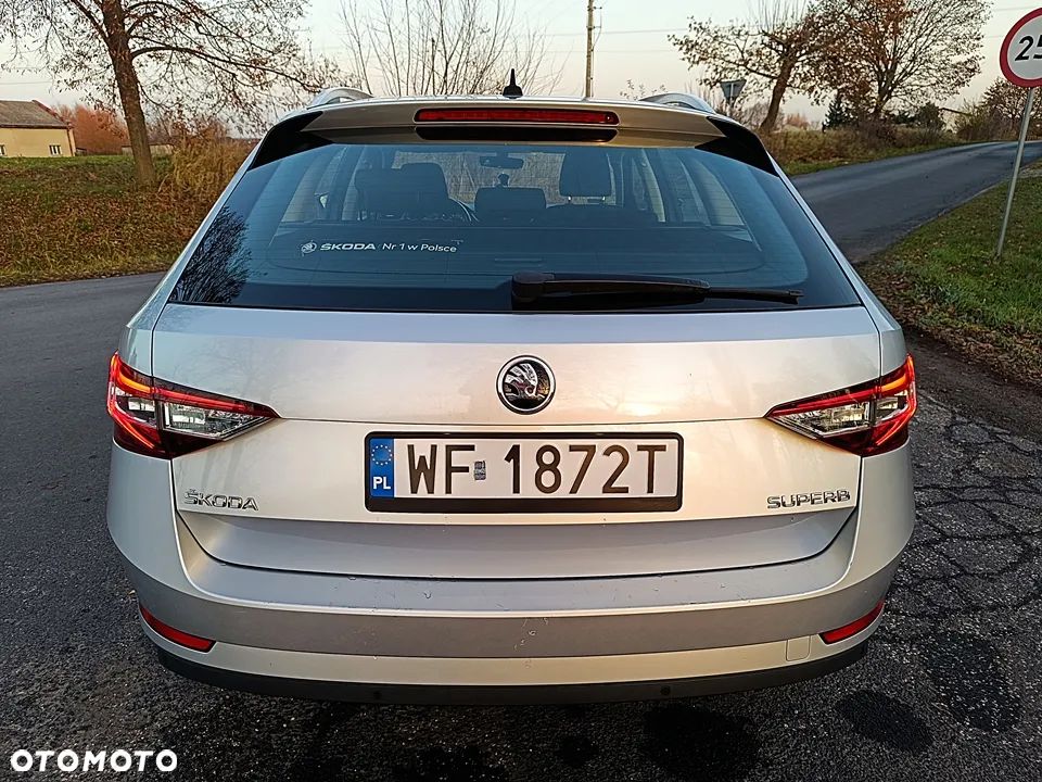 Skoda Superb 2.0 TDI Ambition - 3
