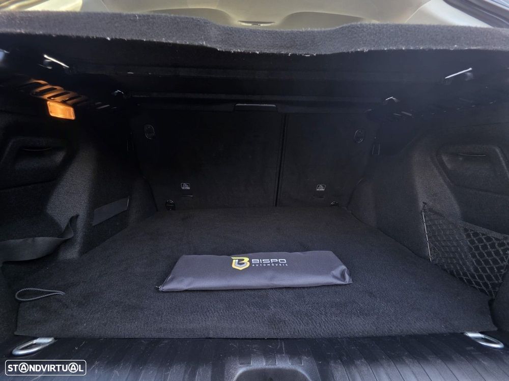 Peugeot 2008 1.2 PureTech Style - 18