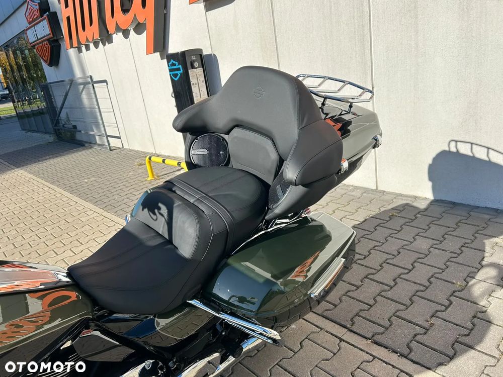 Harley-Davidson Touring Road Glide - 18