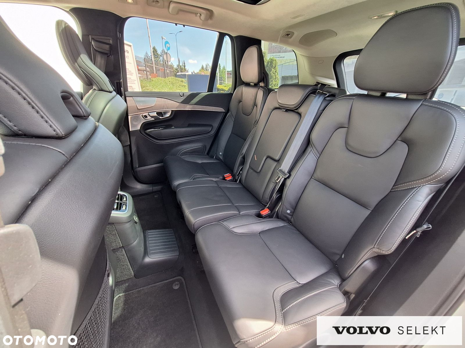 Volvo XC 90 - 11