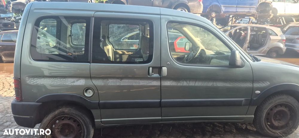 Usa culisanta Peugeot Partner Citroen Berlingo 2000 - 2008 - 3