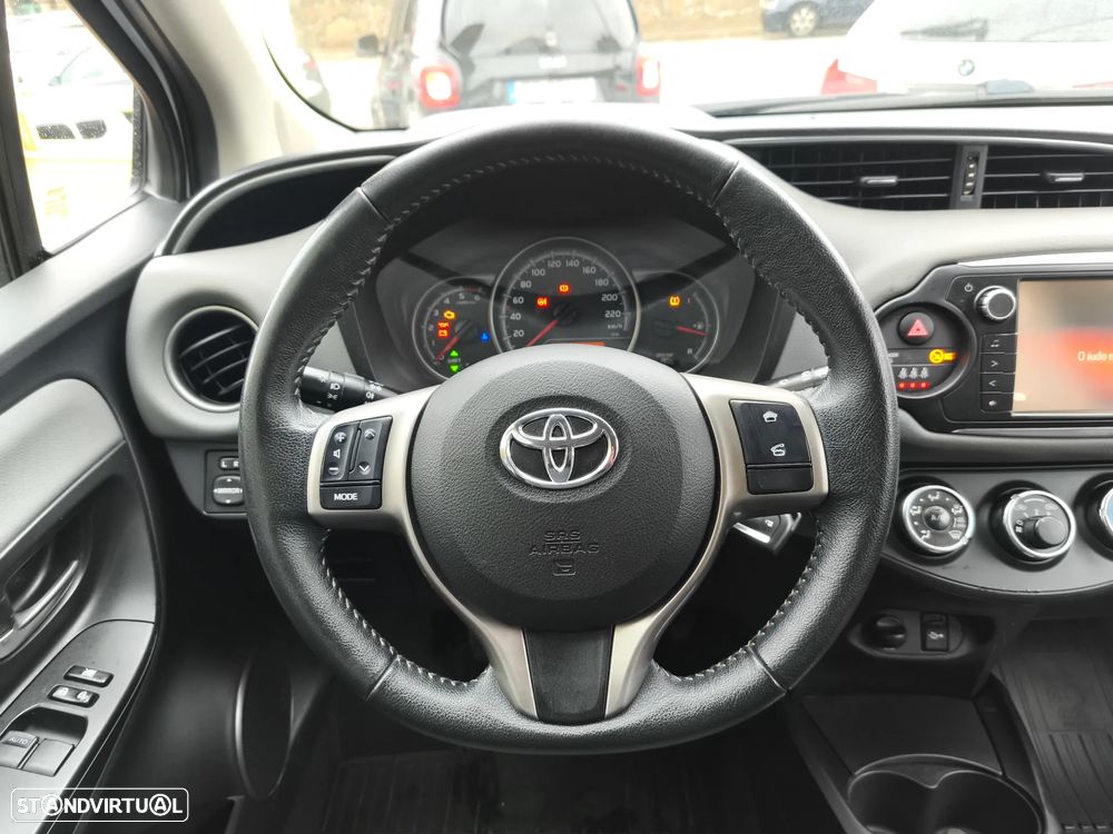 Toyota Yaris 1.4 D-4D Comfort 99g - 33