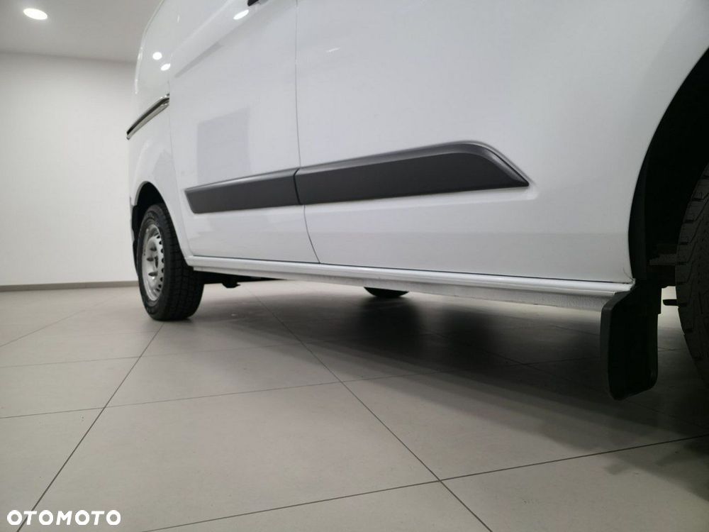 Ford Transit Custom - 11