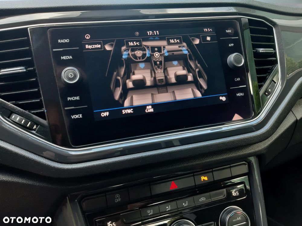 Volkswagen T-Roc - 24