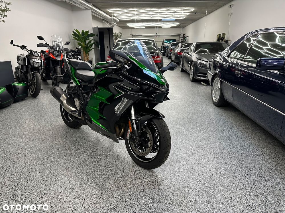 Kawasaki Ninja H2 SX - 20