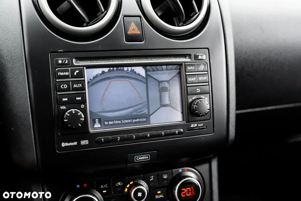 Nissan Qashqai 2.0 4x4 CVT 360 - 37