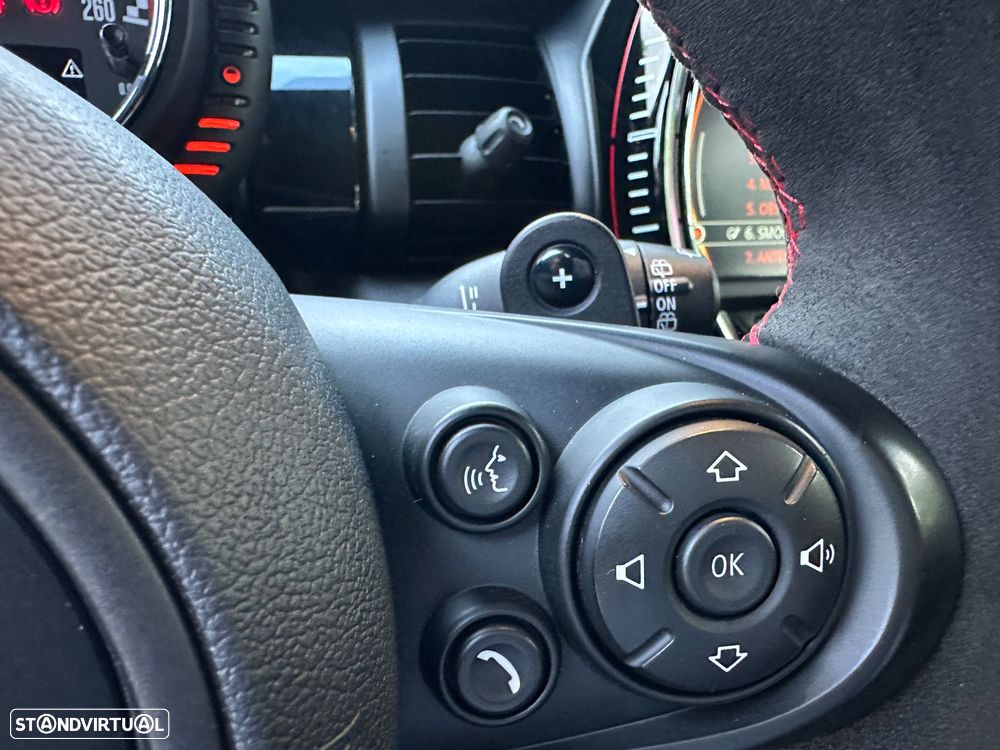 MINI 3 Portas John Cooper Works Auto Desportiva - 17