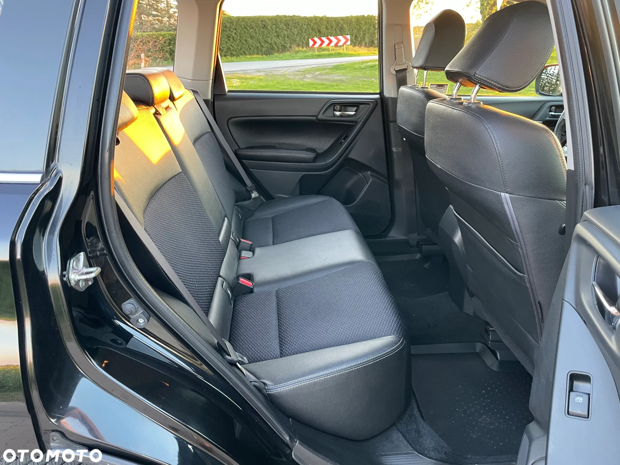 Subaru Forester 2.0XT Platinum Lineartronic - 26