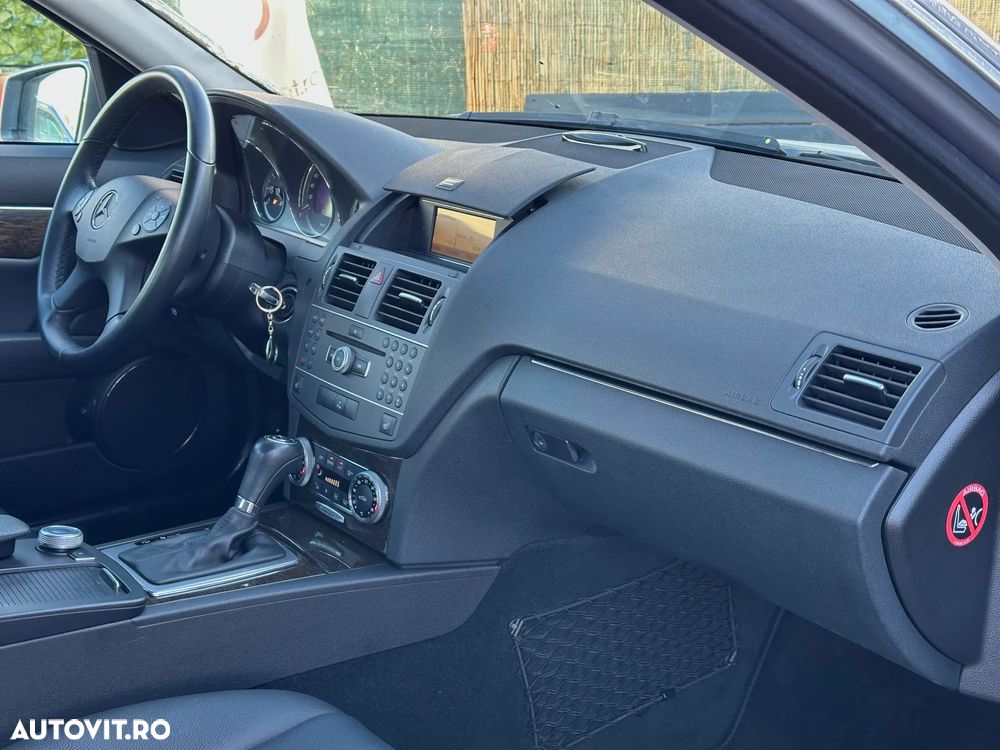 Mercedes-Benz C 180 CGI Automatik BlueEFFICIENCY Avantgarde - 11