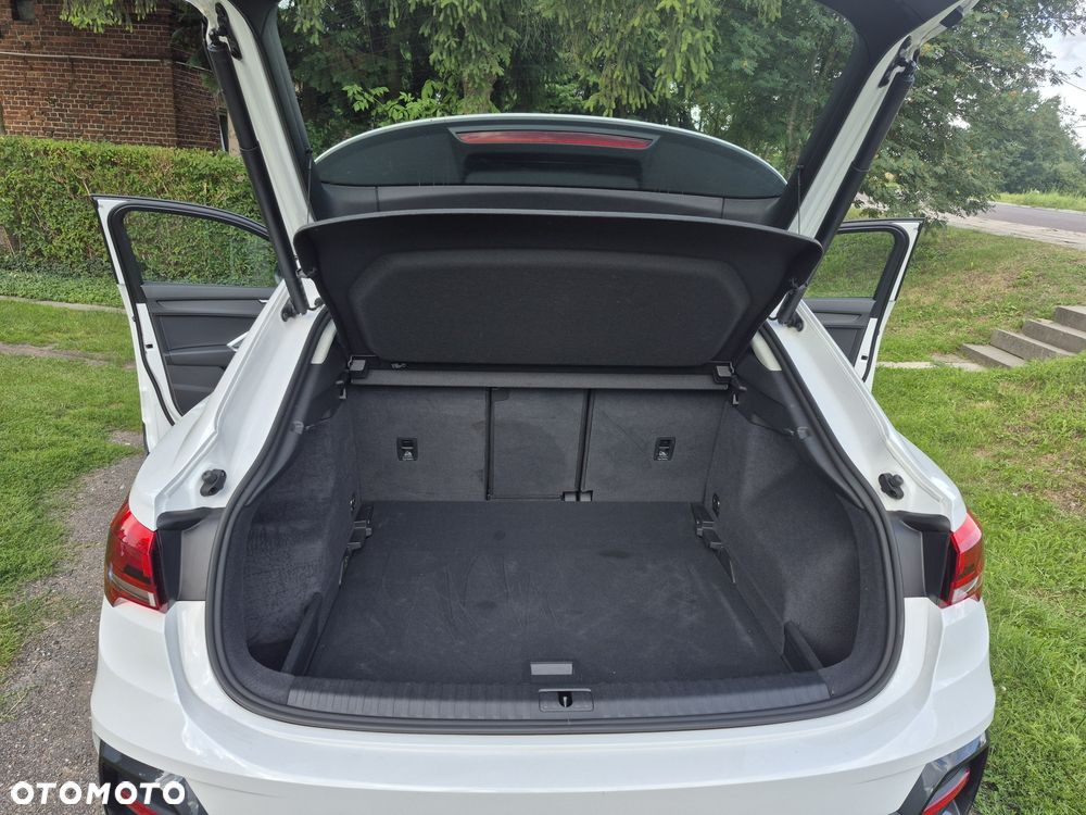 Audi Q3 Sportback - 6