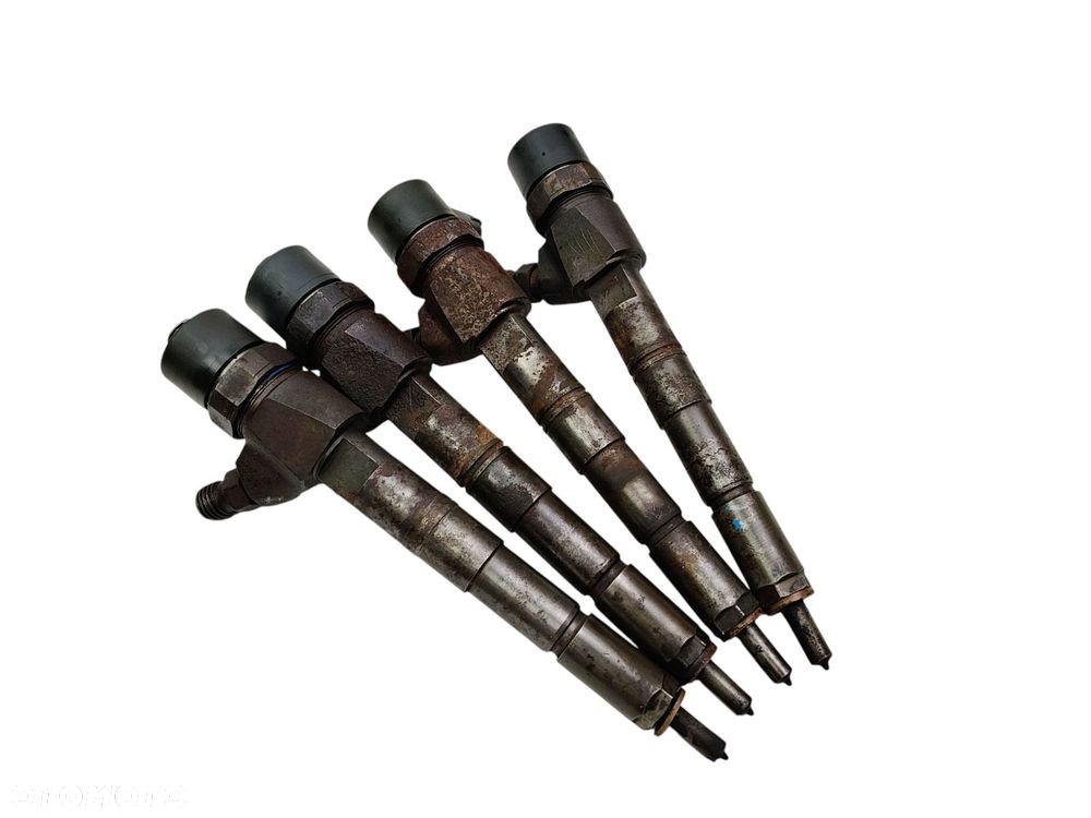 WTRYSKIWACZE KOMPLET ALFA ROMEO 159 FIAT 1.9 JTDM 16V 150KM 0445110111 - 1