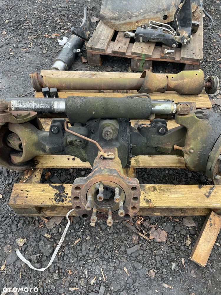 Fendt 209F - obudowa mostu przedniego F260310020270 - 2