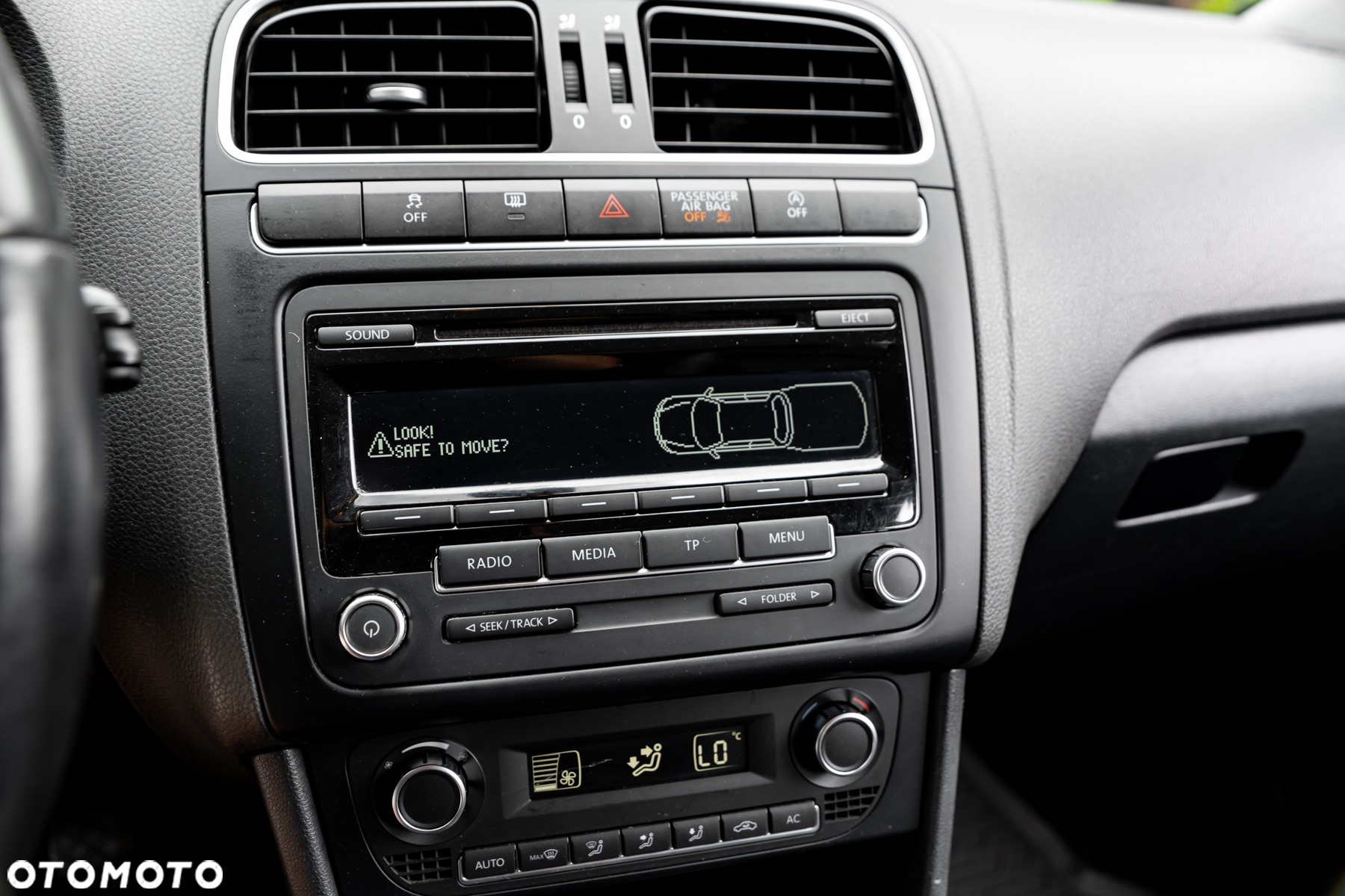 Volkswagen Polo 1.6 TDI Comfortline - 34