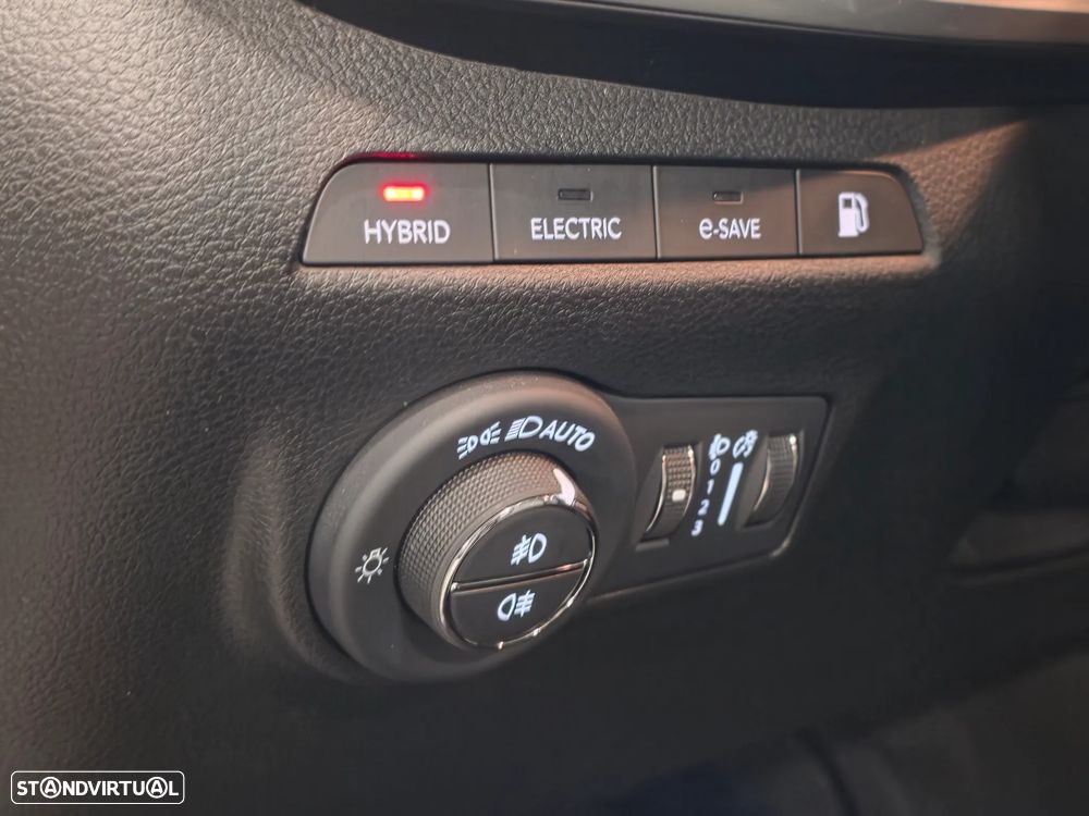 Jeep Compass 1.3 T4 4xe Auto Limited - 29