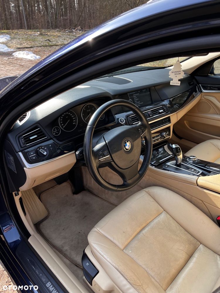 BMW Seria 5 520d - 16