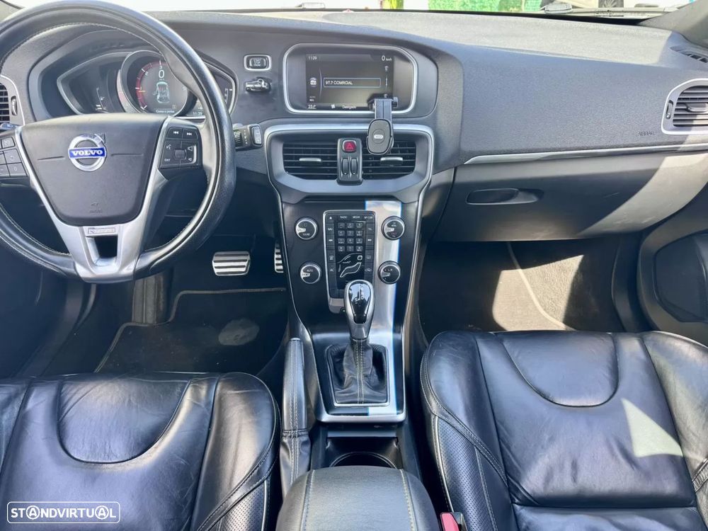 Volvo V40 1.6 D2 R-Design Powershift - 25