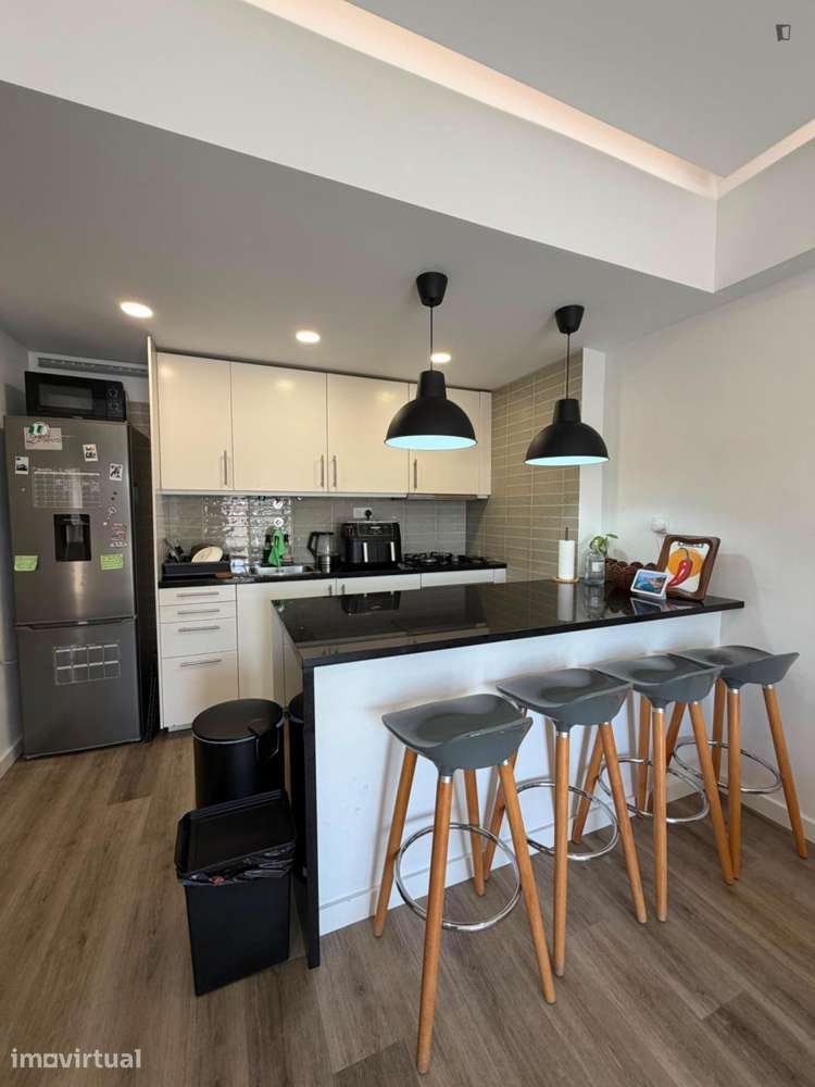 Apartamento com 2 quartos - localizado em Setubal - Grande imagem: 3/5