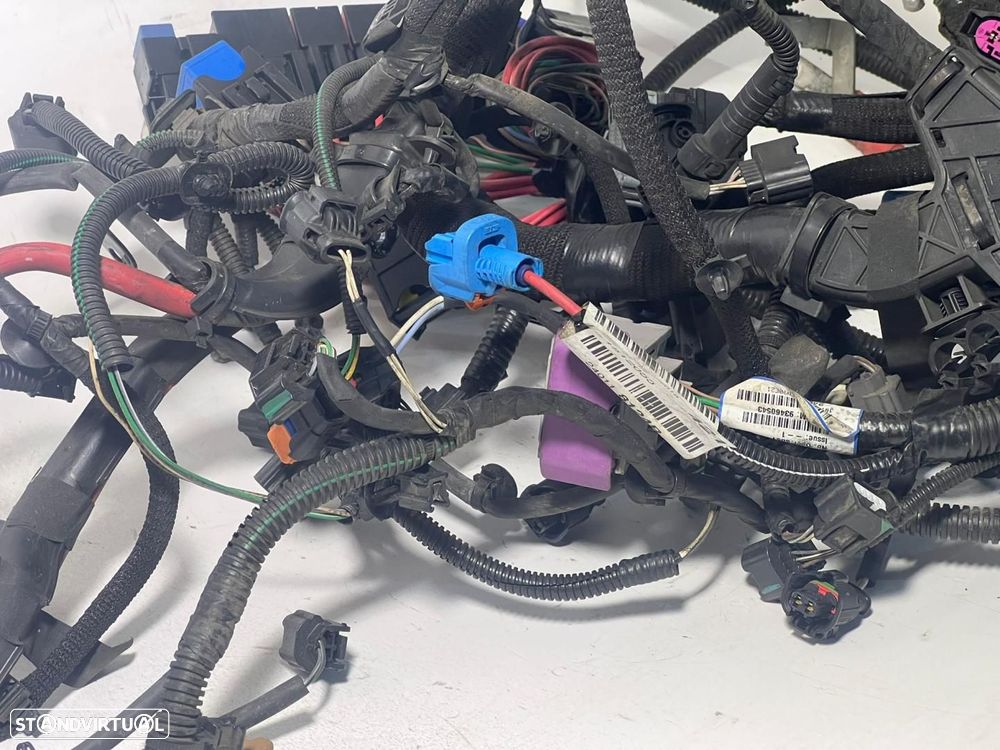 Instalação do Motor FIAT TALENTO (296_) 1.6 D REF. 240118124R MOTOR R9M413 - 4