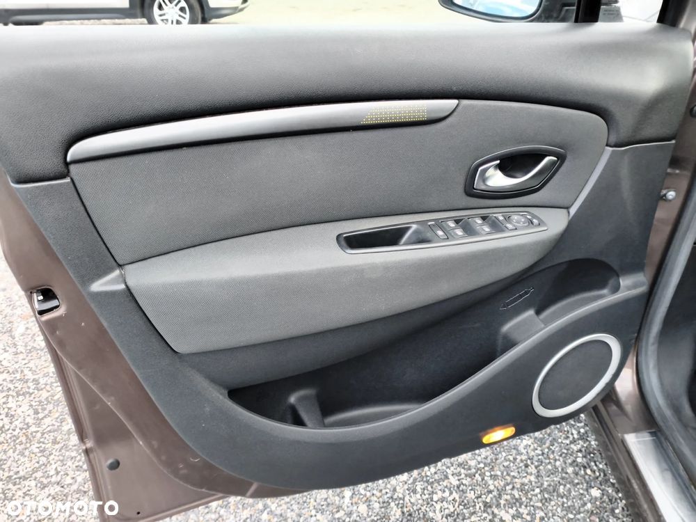 Renault Scenic 2.0 16V 140 CVT Dynamique - 21