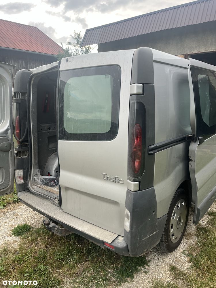 Renault Trafic - 8