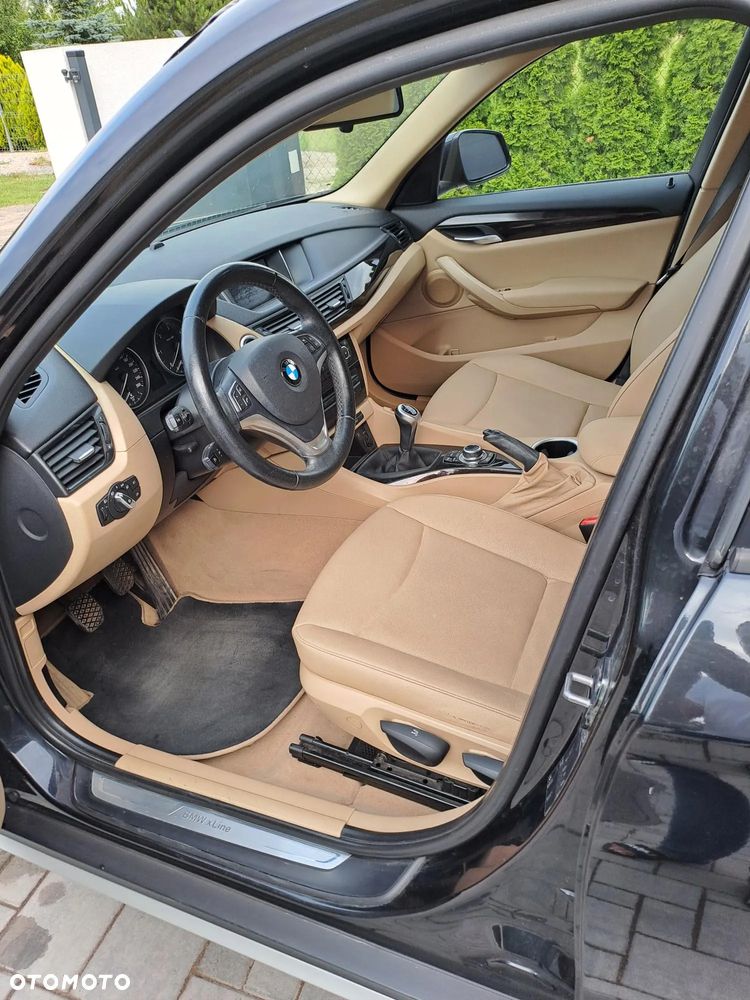 BMW X1 sDrive18d Sport Line - 2