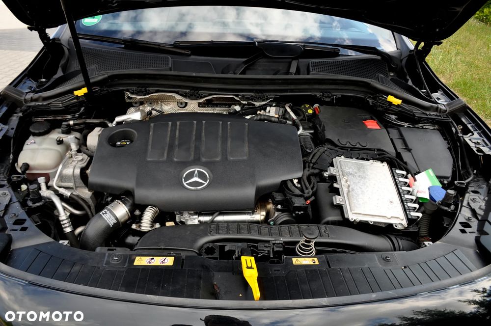 Mercedes-Benz GLA - 40