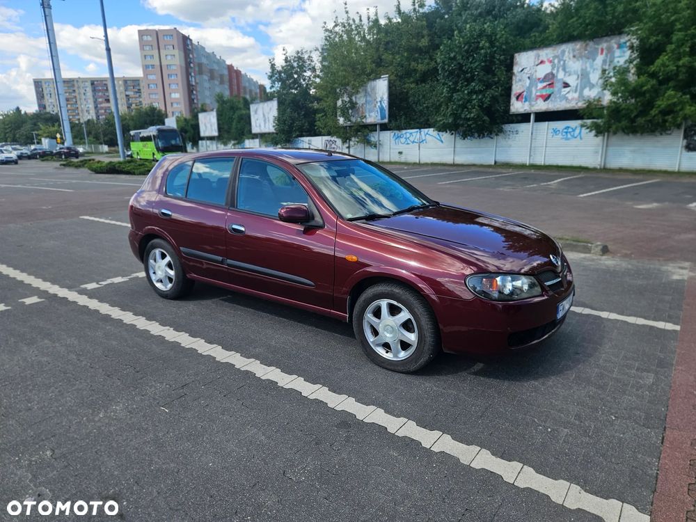 Nissan Almera - 2