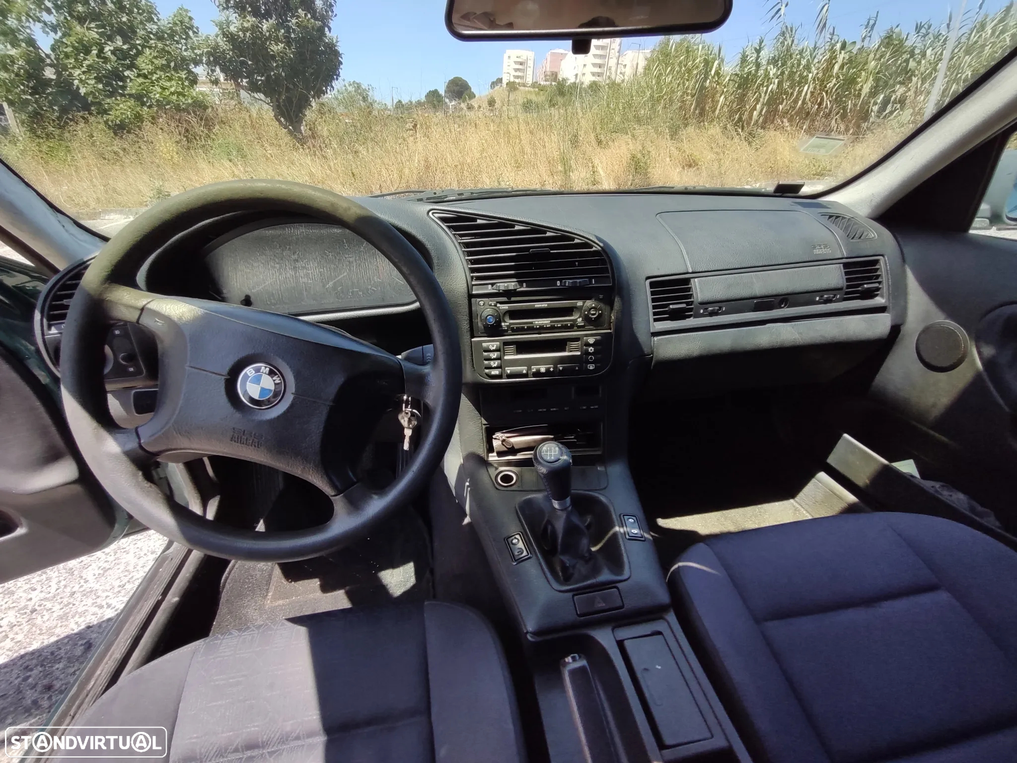 BMW 318 tds Touring - 5