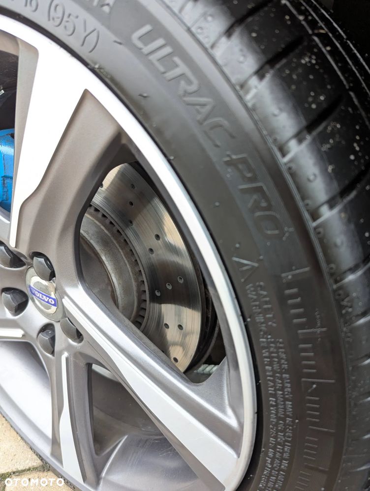 Volvo S60 T6 AWD R-Design - 9