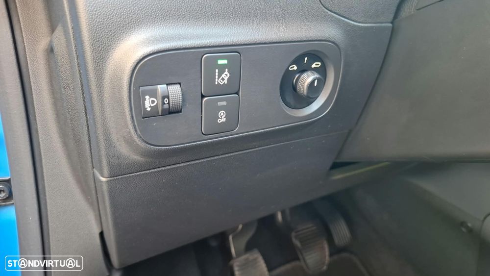 Citroën C3 Pure Tech S&S Elle - 17