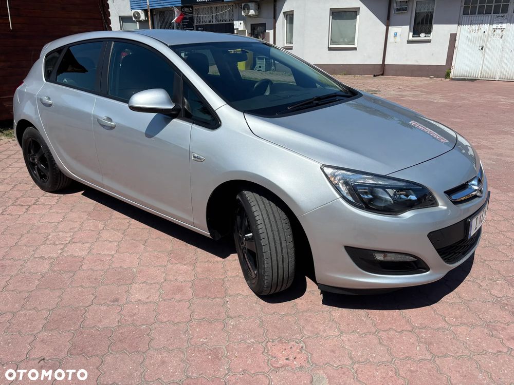 Opel Astra - 9