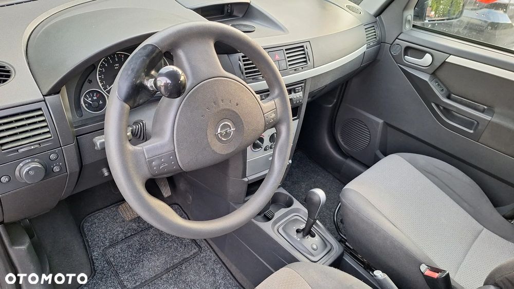 Opel Meriva - 17