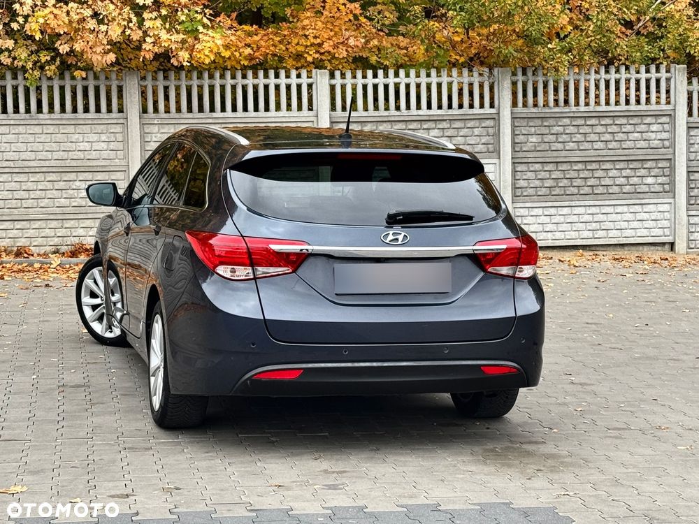 Hyundai i40 Kombi 1.6 Trend - 10