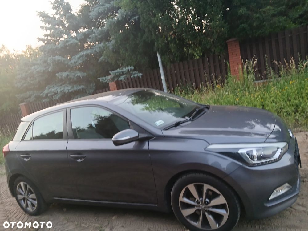 Hyundai i20 1.4 CRDi Comfort EU5 - 2